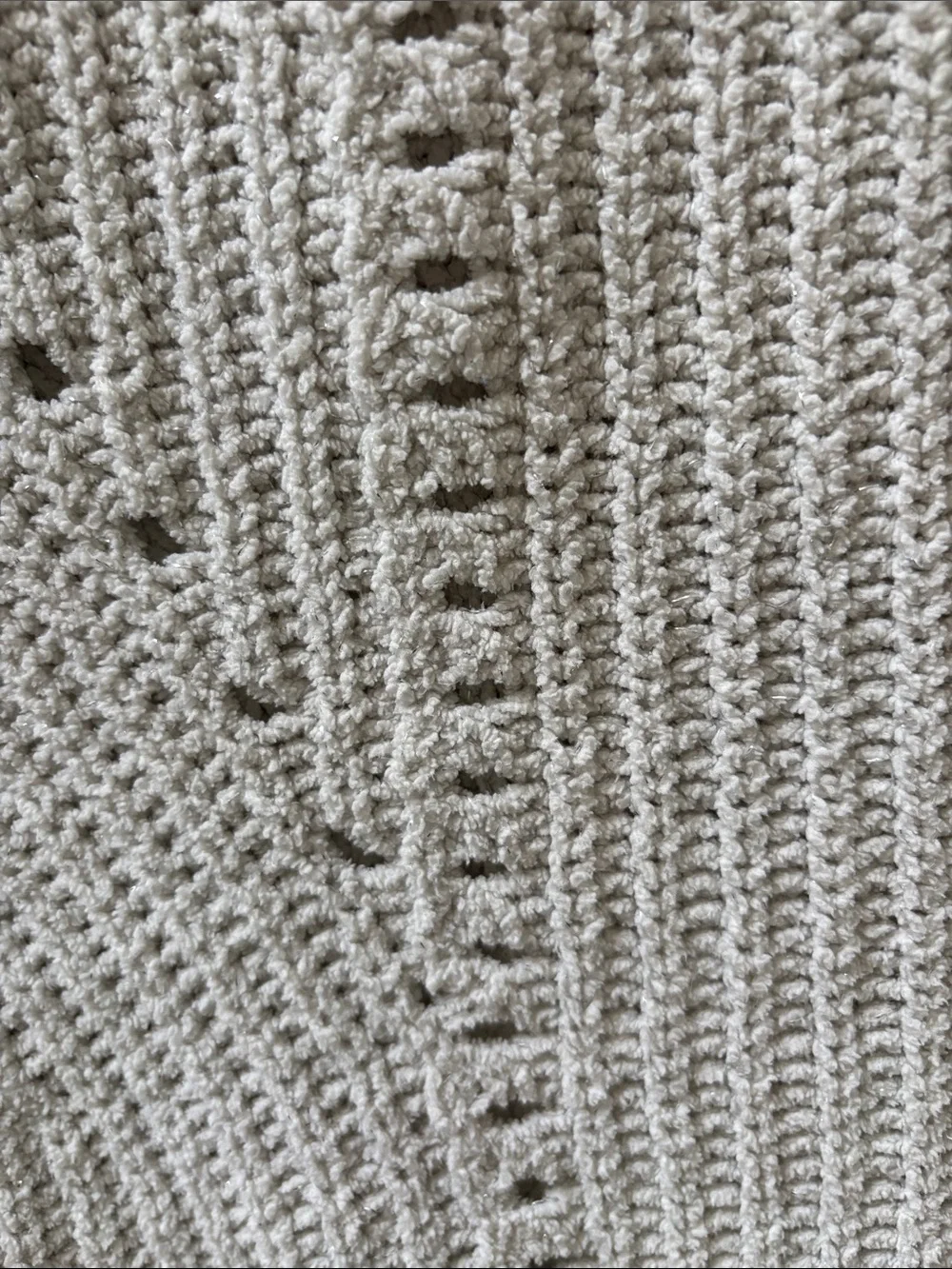 Old Navy Cream Knit Cropped Sweater